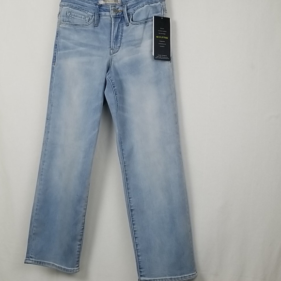 Athleta Performance Slim Straight Crop Jean 2P - Picture 6 of 11